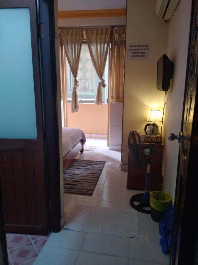 Guest House Uttrang Ciudad Ho Chi Minh  Exterior foto