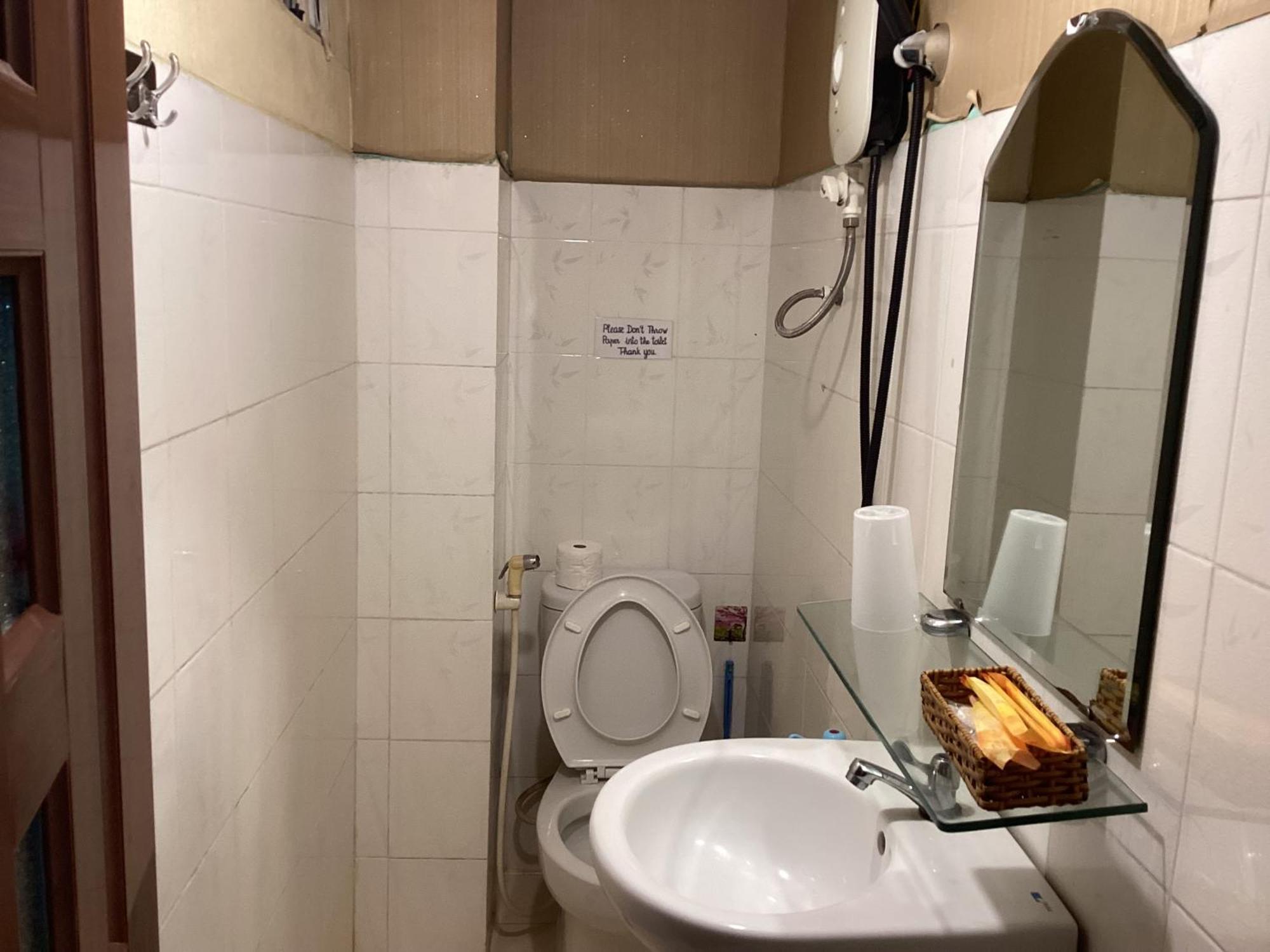 Guest House Uttrang Ciudad Ho Chi Minh  Exterior foto