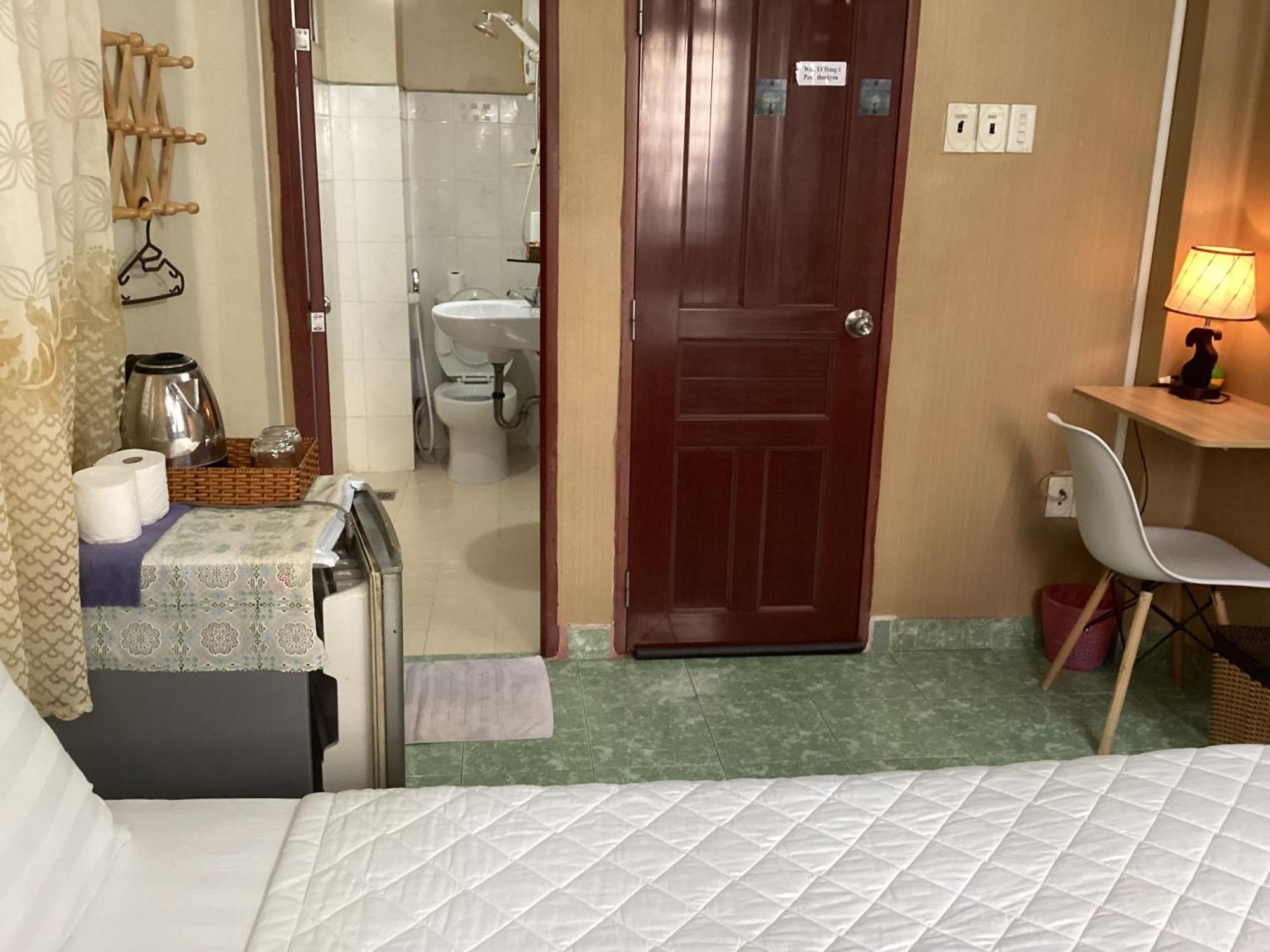 Guest House Uttrang Ciudad Ho Chi Minh  Exterior foto